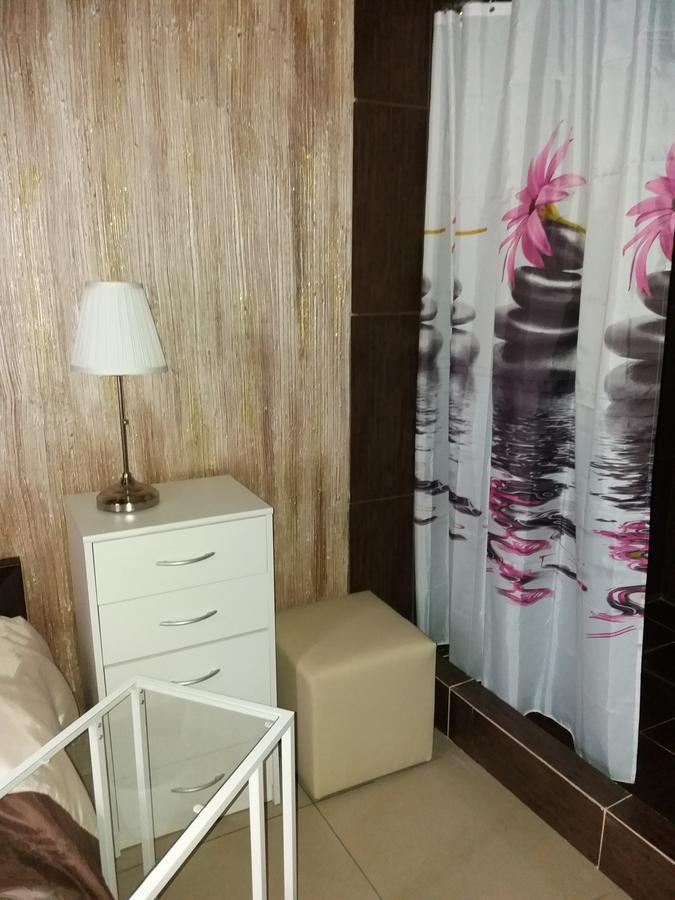 Lawendowy Hostel Cracovia Esterno foto