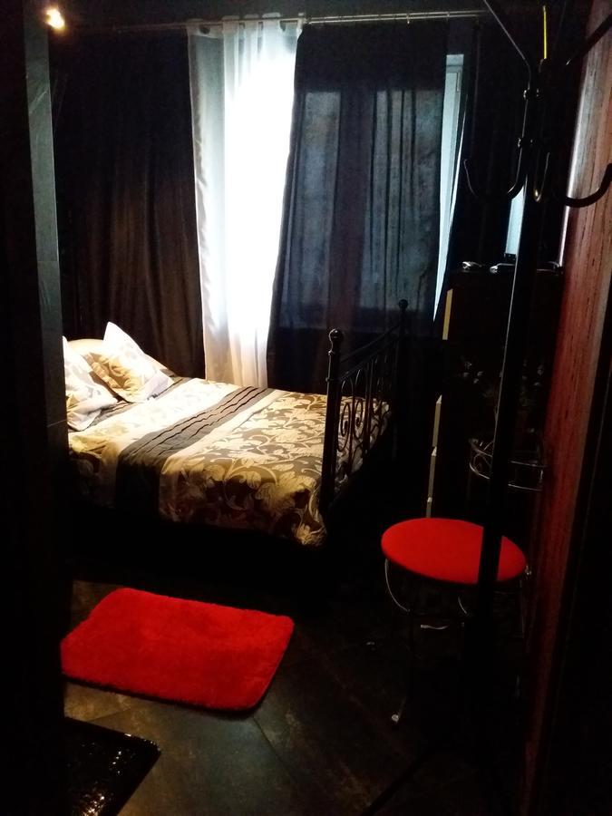 Lawendowy Hostel Cracovia Esterno foto