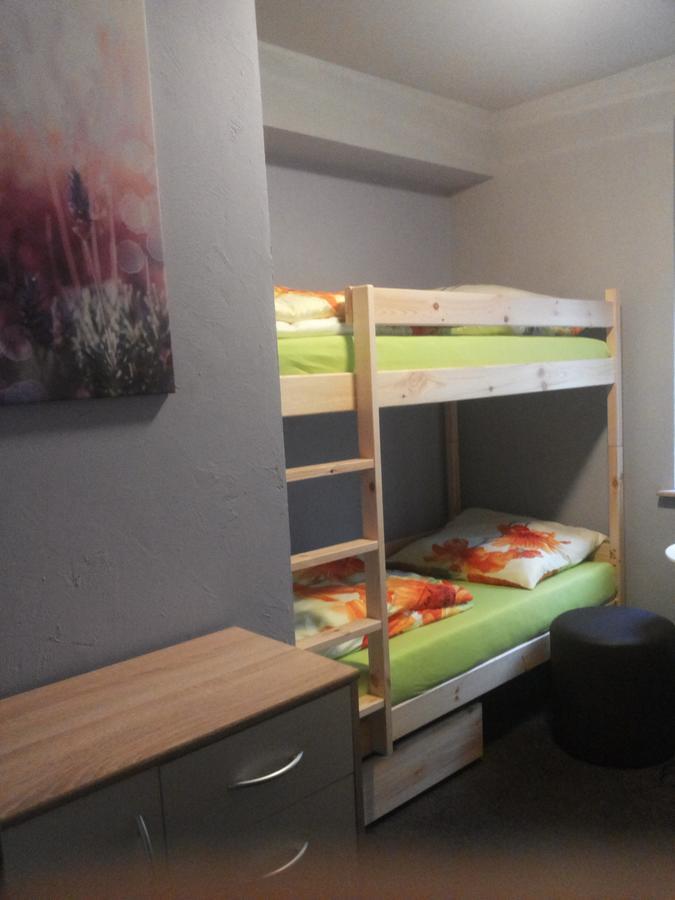 Lawendowy Hostel Cracovia Esterno foto